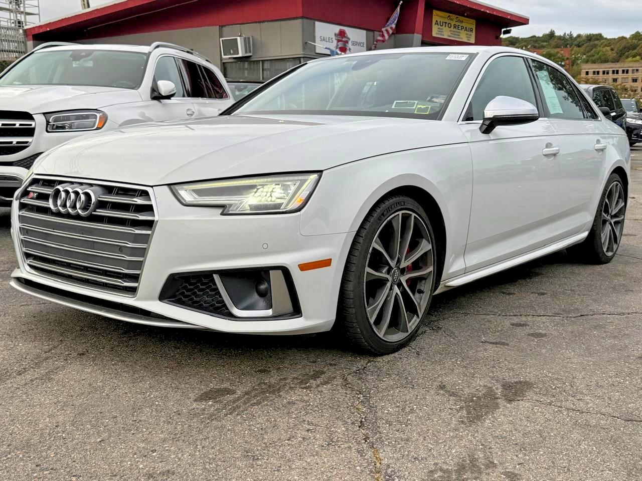 2019 AUDI S4 quattro Premium Plus