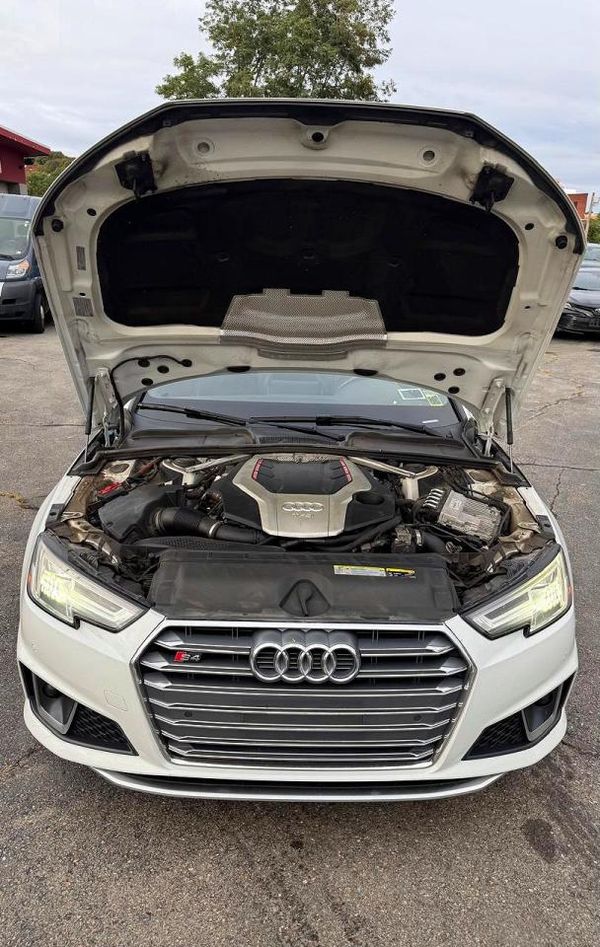 2019 AUDI S4 quattro Premium Plus