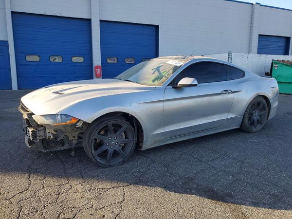 2020 FORD MUSTANG I4 Coupe — Front 3/4
