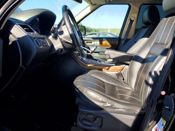 2013 LAND ROVER RANGEROVER HSE LUX — DENT