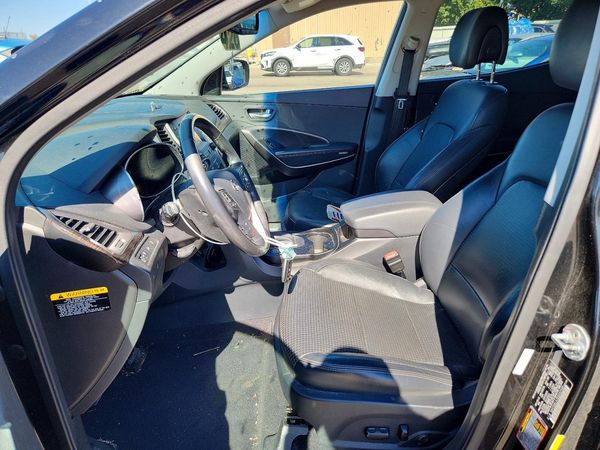 2013 HYUNDAI SANTA FE — DENT
