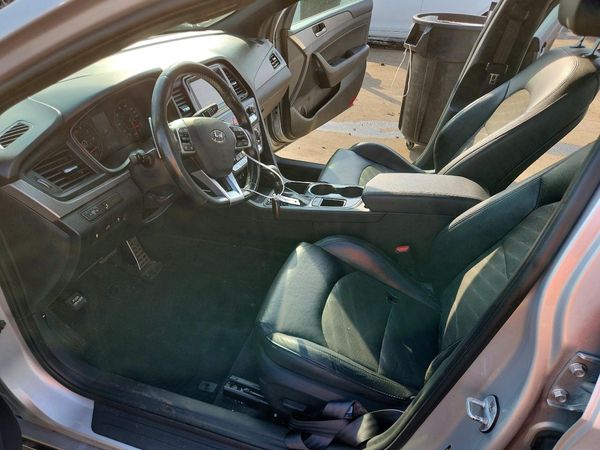 2019 HYUNDAI SONATA — DENT