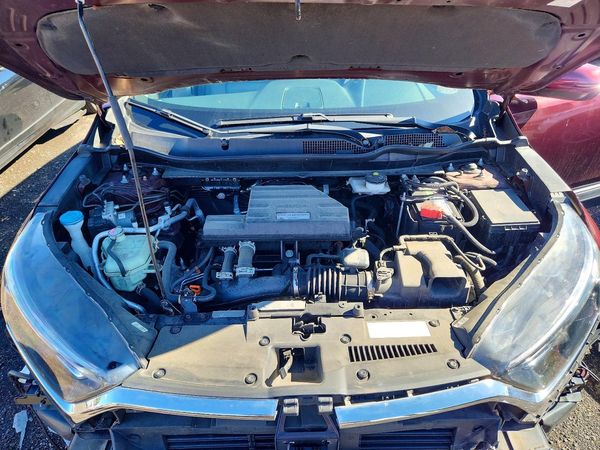 2019 HONDA CRV EX — Engine bay