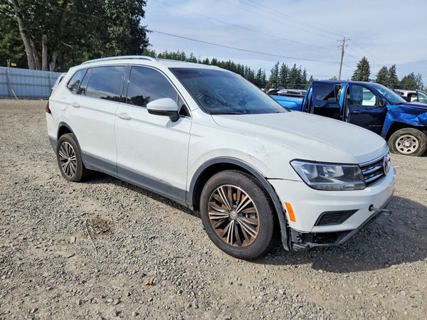 2019 VOLKSWAGEN TIGUAN — Passenger 3/4