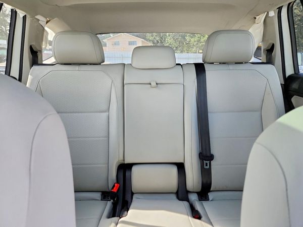 2019 VOLKSWAGEN TIGUAN — SUVN
