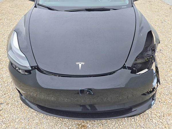 2022 TESLA MODEL 3 — Engine bay