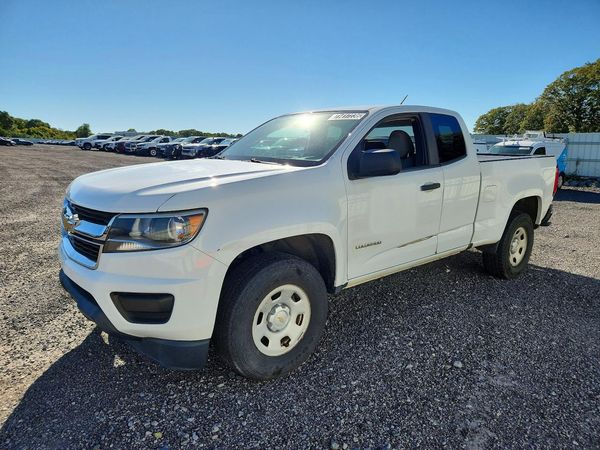 2018 CHEVROLET COLORADO Work Truck — Front 3/4