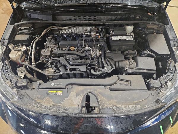 2023 TOYOTA COROLLA — Engine bay