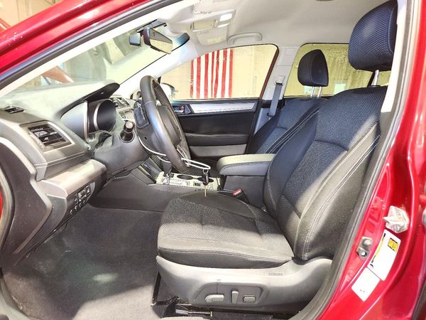 2018 SUBARU OUTBACK Premium+ES — DENT