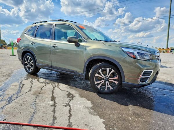 2021 SUBARU FORESTER Limited — Passenger 3/4