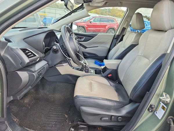 2021 SUBARU FORESTER Limited — DENT