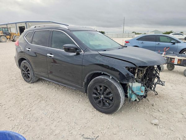 2019 NISSAN ROGUE — Passenger 3/4