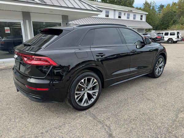 2020 AUDI Q8