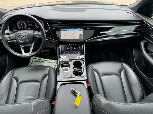 2020 AUDI Q8