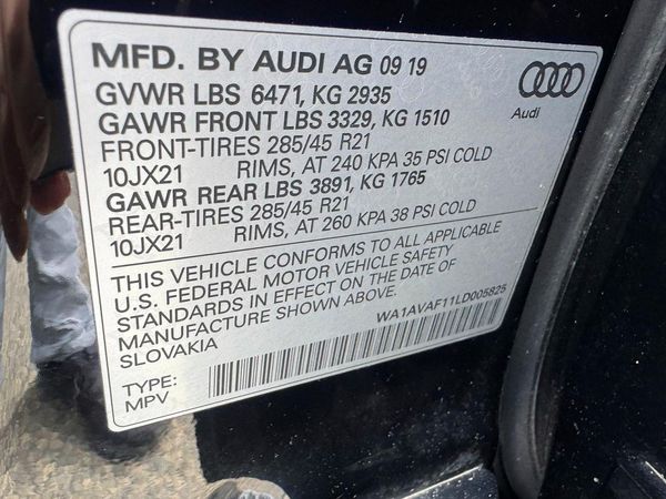 2020 AUDI Q8