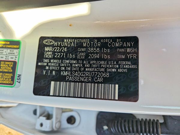 2024 HYUNDAI ELANTRA SEL w/ Convenience Pkg — VINS