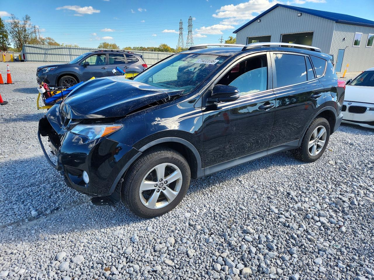 2015 TOYOTA RAV4 XLE (M Grade) — Front 3/4