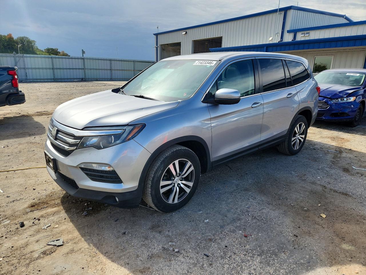 2016 HONDA PILOT EXL SENSING — Front 3/4