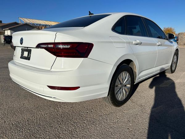 2020 VOLKSWAGEN JETTA S, SE, R-Line