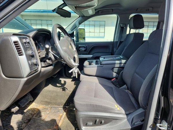 2018 CHEVROLET SILVERADO LT — DENT