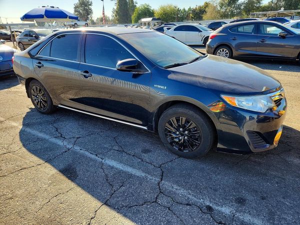 2012 TOYOTA CAMRY SOLA Hybrid — Passenger 3/4