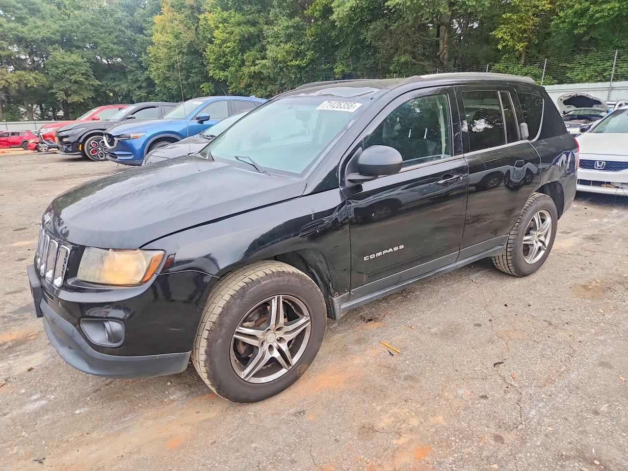 2014 JEEP COMPASS Sport — Front 3/4