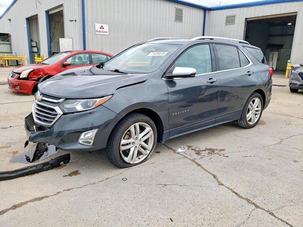2018 CHEVROLET EQUINOX Premier (2LZ) — Front 3/4