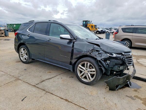 2018 CHEVROLET EQUINOX Premier (2LZ) — Passenger 3/4