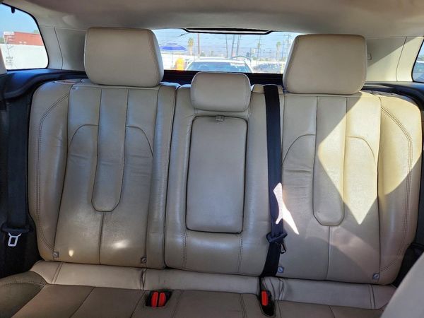2015 LAND ROVER RANGEROVER Pure Plus — SUVN