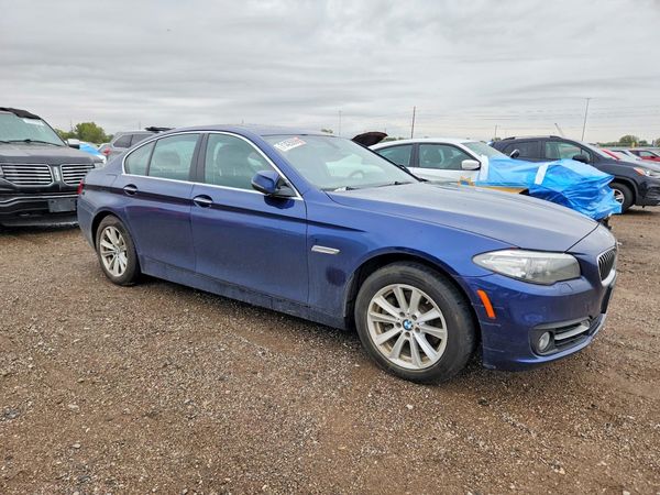 2016 BMW 5 SERIES xDrive — Passenger 3/4