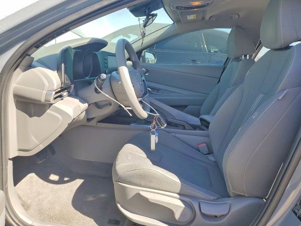 2023 HYUNDAI ELANTRA SEL — DENT