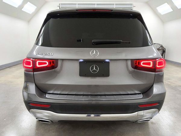2022 MERCEDES-BENZ GLB GLB250 — DIRR