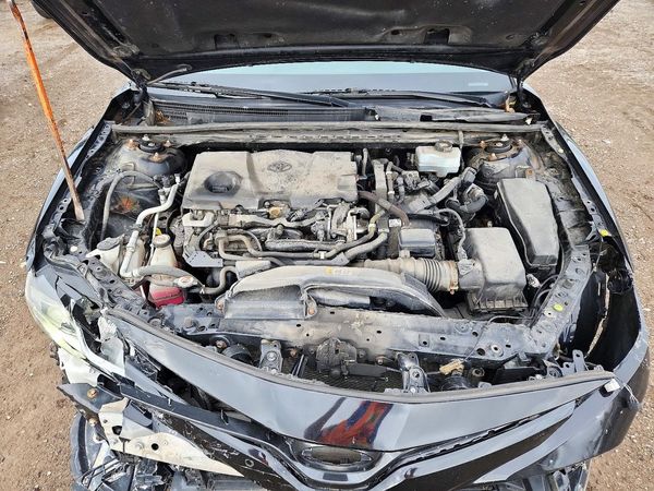 2019 TOYOTA CAMRY LE Hybrid — Engine bay