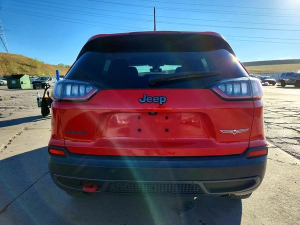 2019 JEEP CHEROKEE Trailhawk — DIRR