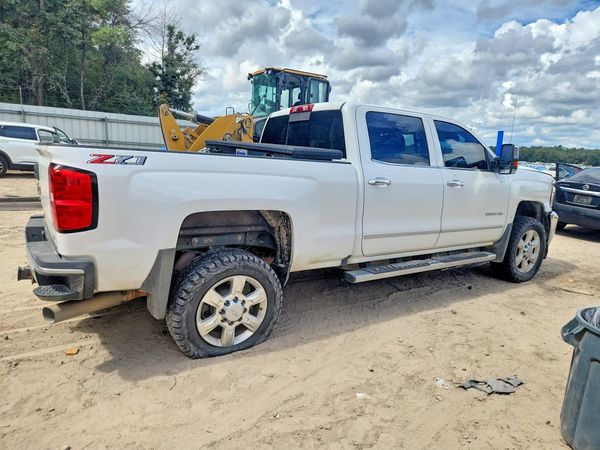 2018 CHEVROLET SILVERADO LTZ — PSRA