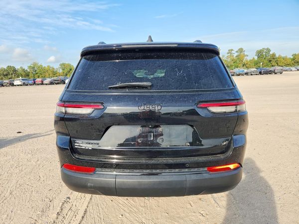 2023 JEEP CHEROKEE Laredo, Altitude — DIRR