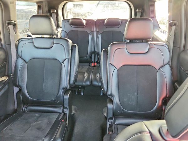 2023 JEEP CHEROKEE Laredo, Altitude — SUVN