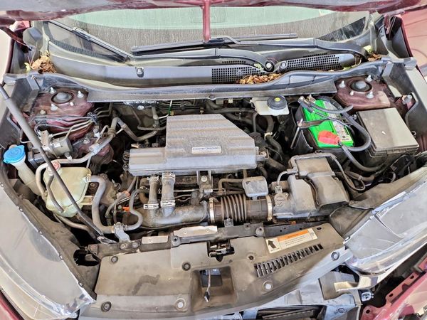 2019 HONDA CRV EX — Engine bay