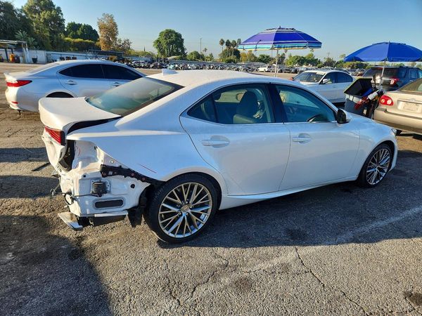 2019 LEXUS IS 300 — PSRA