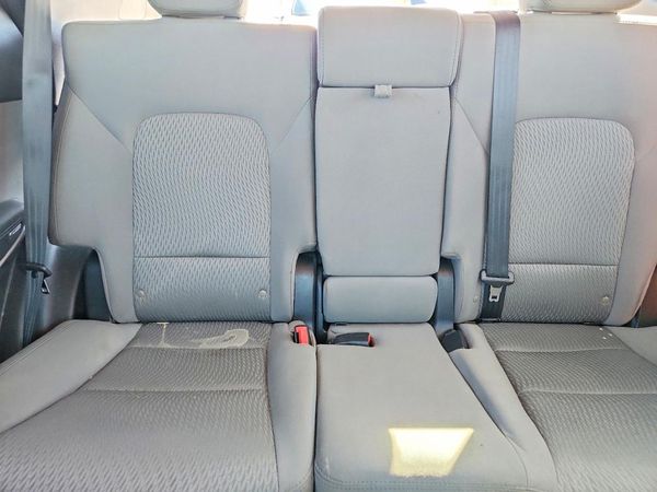 2016 HYUNDAI SANTA FE Base — SUVN