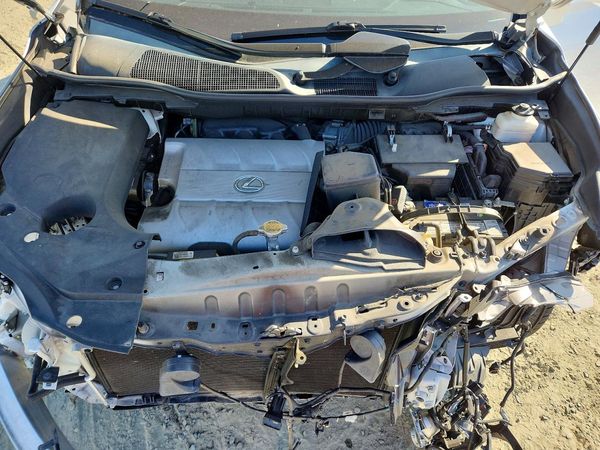 2014 LEXUS RX 350 — Engine bay