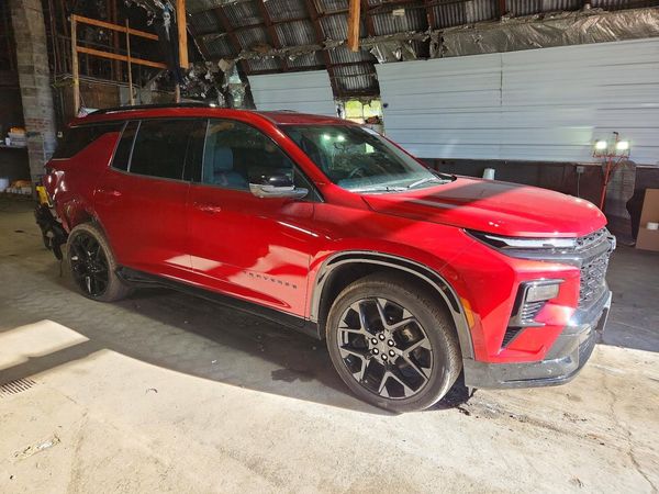2024 CHEVROLET TRAVERSE RS — Passenger 3/4