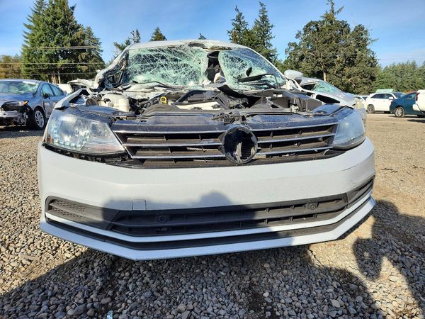2017 VOLKSWAGEN JETTA SE — DIRF