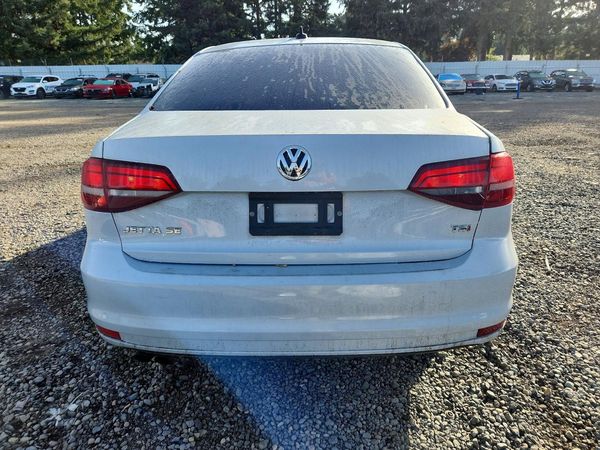 2017 VOLKSWAGEN JETTA SE — DIRR