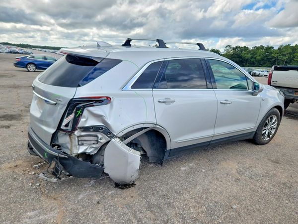 2020 CADILLAC XT5 Premium Luxury — PSRA