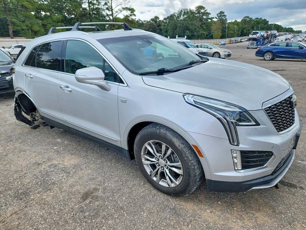 2020 CADILLAC XT5 Premium Luxury — Passenger 3/4