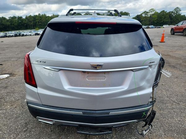 2020 CADILLAC XT5 Premium Luxury — DIRR