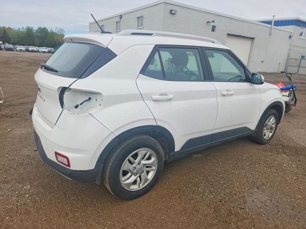 2025 HYUNDAI VENUE SEL, Limited — PSRA