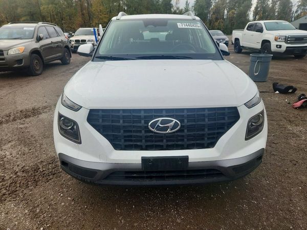 2025 HYUNDAI VENUE SEL, Limited — DIRF