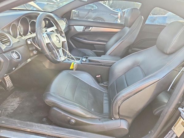 2013 MERCEDES-BENZ C-CLASS C250 — DENT
